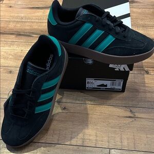 Adidas Barreda Men's Black and Green Sneakers 8.5 Perfect for St Patrick’s Day